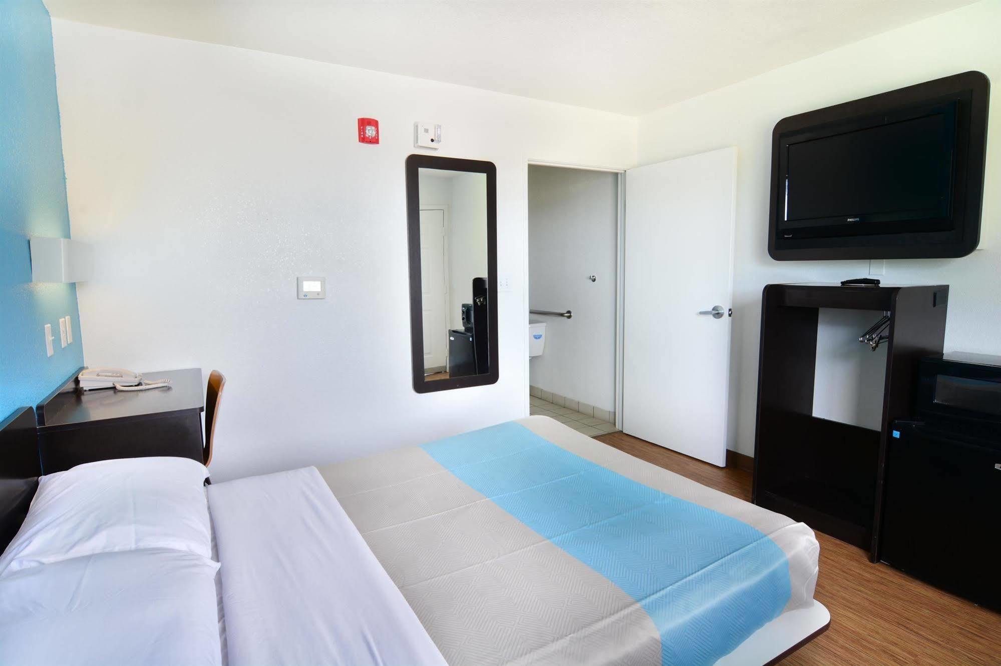 Motel 6-Galveston, Tx Buitenkant foto